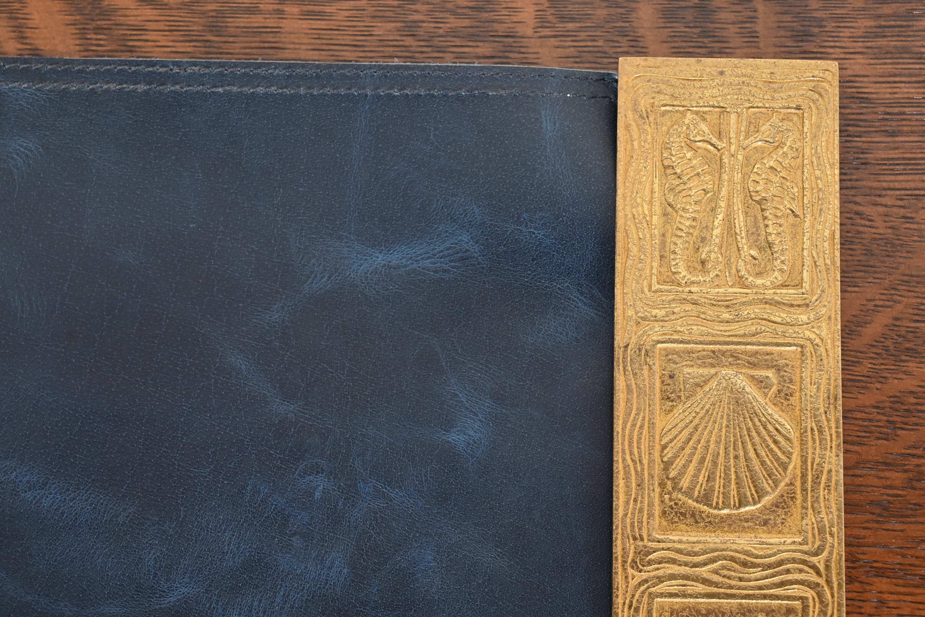 Tiffany Studios New York Nautical Bronze Doré Blotter Ends mit Leder Schreibtischunterlage im Angebot 2