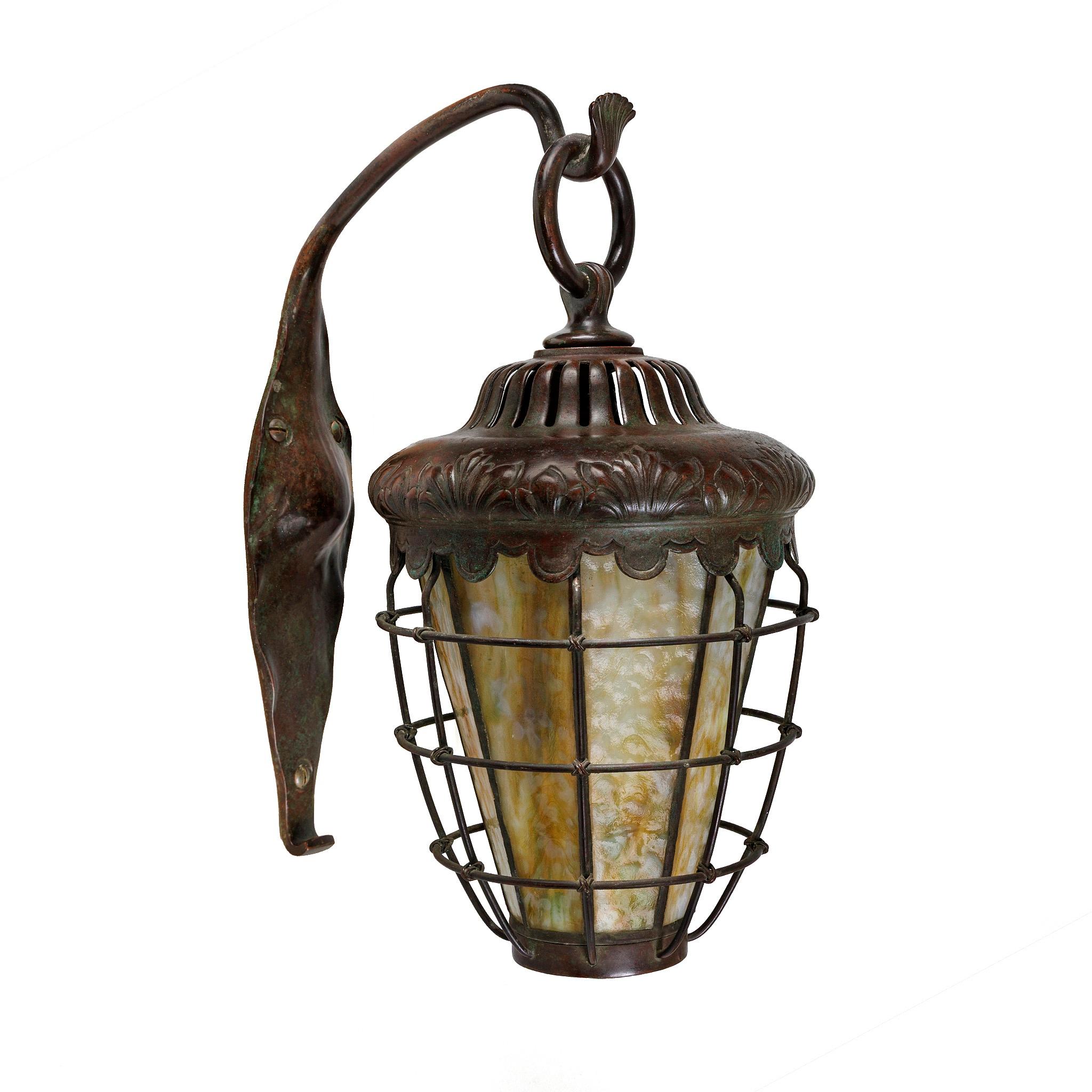 Bronzo Tiffany Studios New York Coppia di lampade a gorgogliamento 