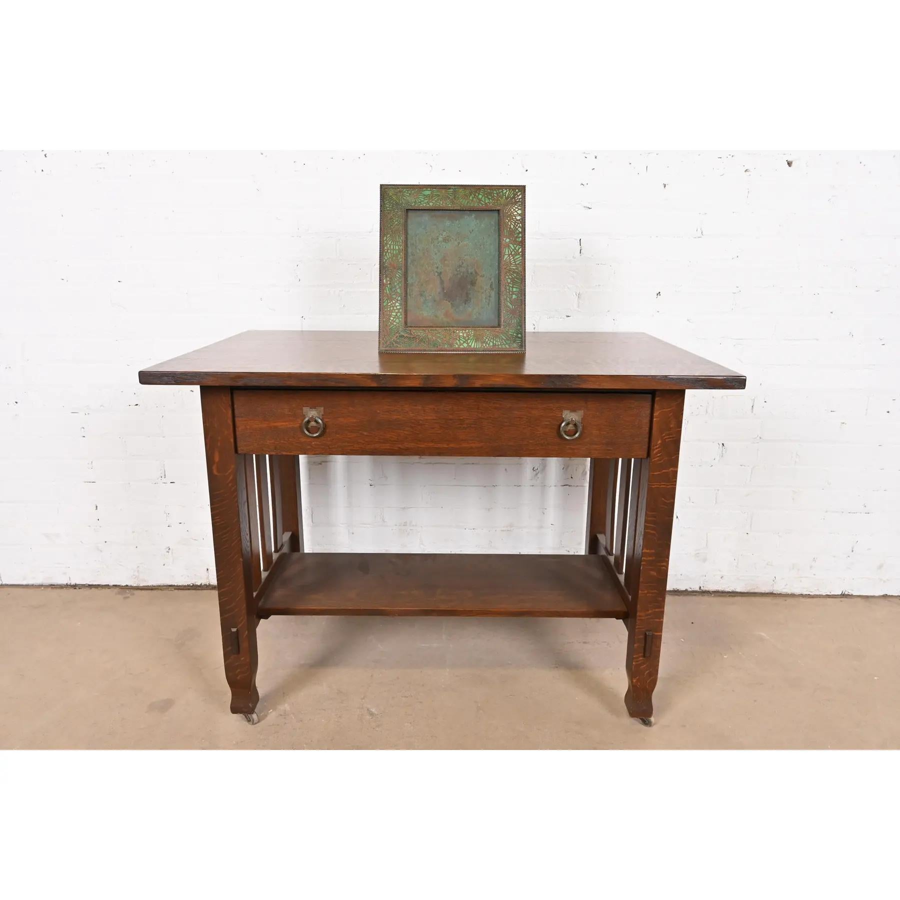 Marco Tiffany Studios Nueva York Bronce aguja de pino y vidrio verde escoria en venta 5