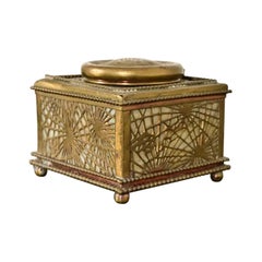 Calamaio in vetro scoria doré e favrile di Tiffany Studios New York Pine Needle Bronze