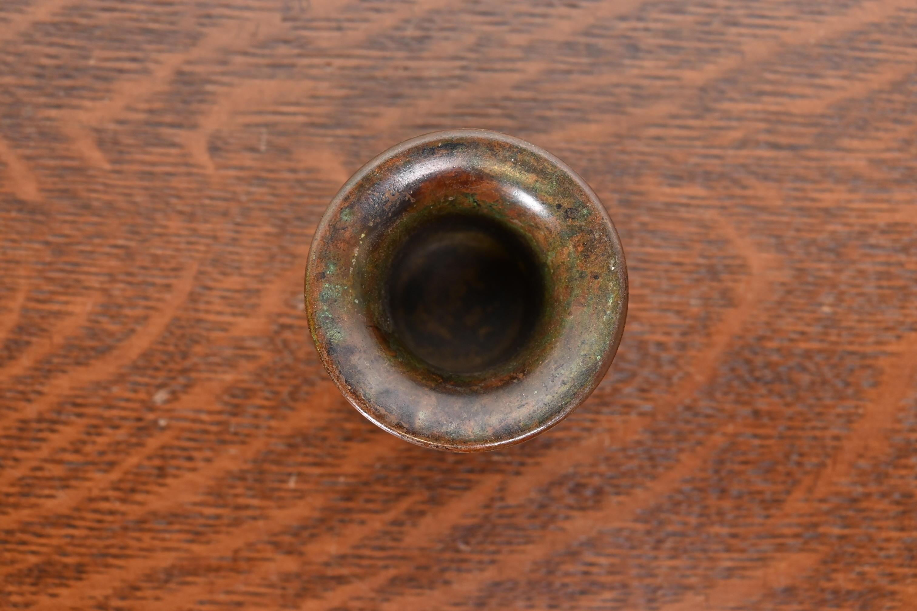Tiffany Studios New York Pine Needle Bronze Glue Pot or Brush Holder, Circa 1910 In Good Condition For Sale In South Bend, IN