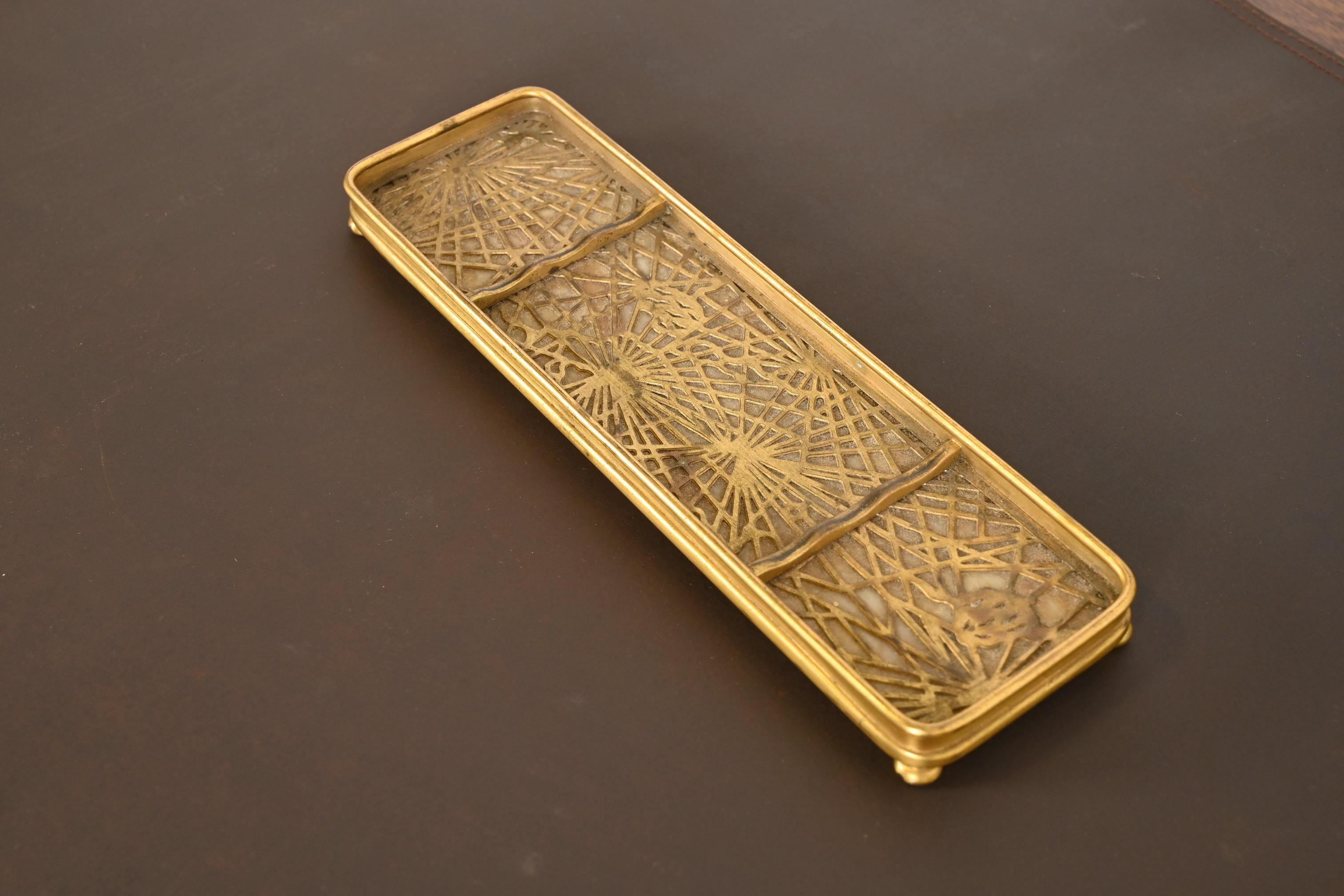 Tiffany Studios New York Pine Needle Pattern Bronze Doré and Slag Glass Pen Tray In Good Condition In South Bend, IN