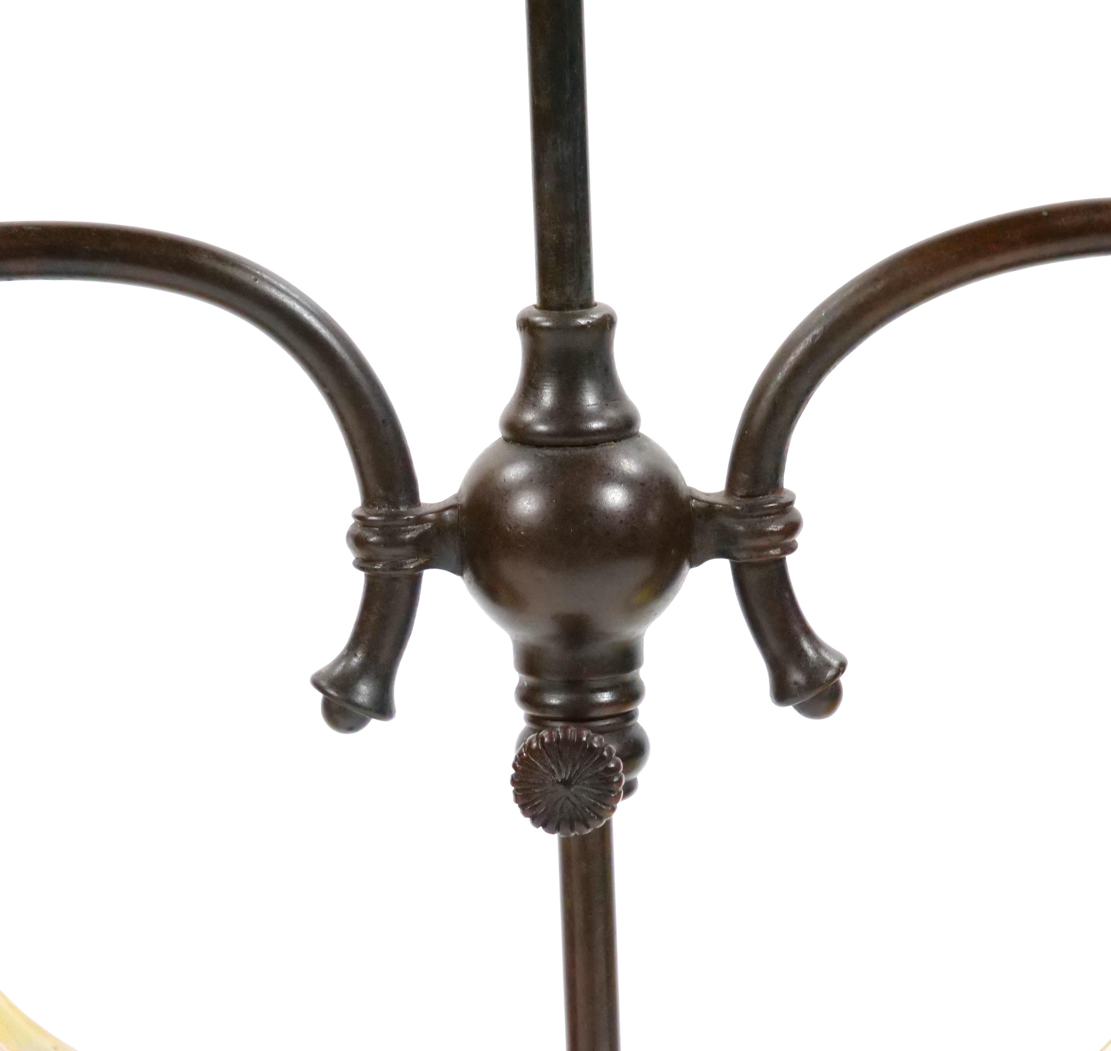 Tiffany Studios New York Signed Bronze Base and Globes Double Student Lamp In Good Condition For Sale In Tarry Town, NY