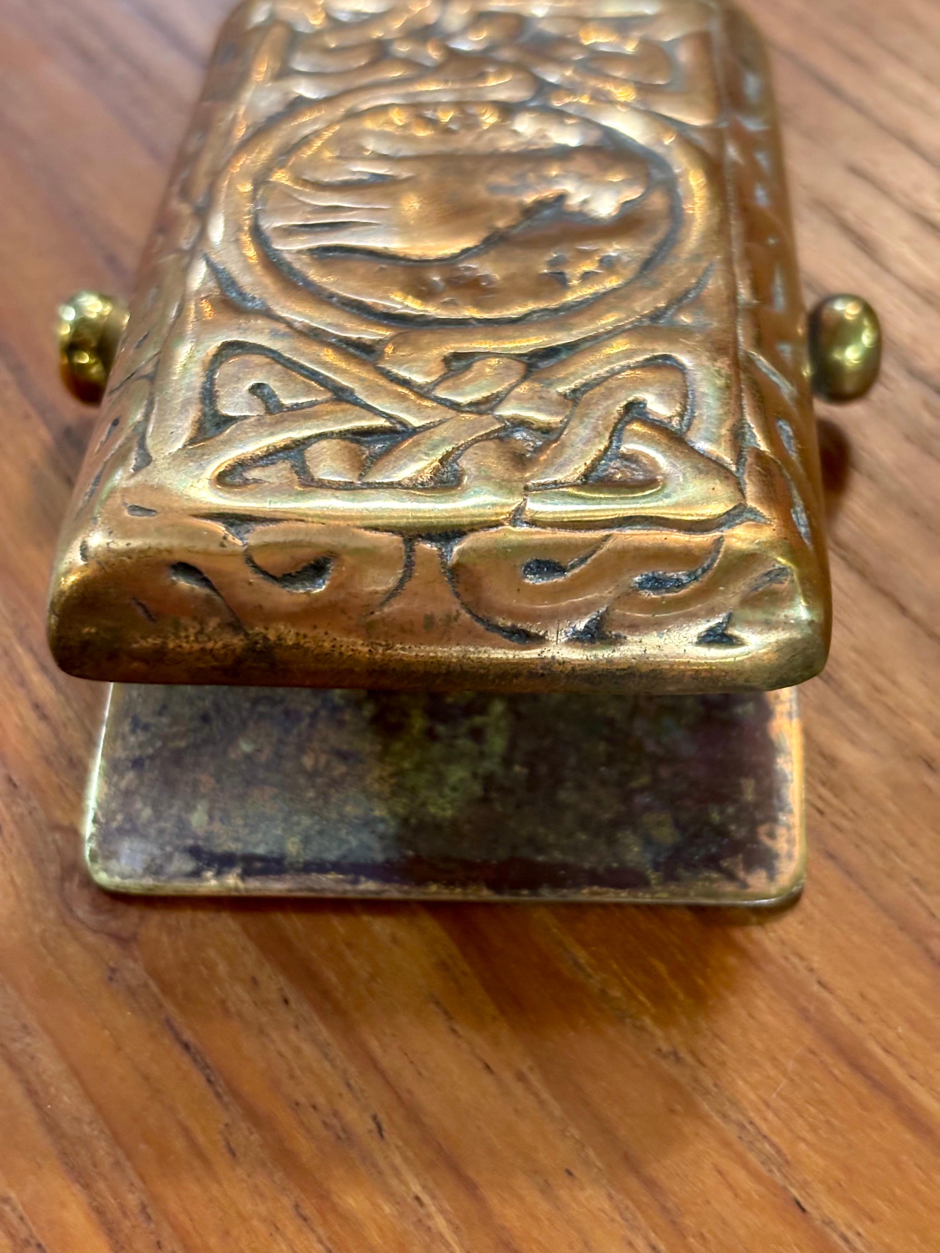 Tiffany Studios New York Sechs Pieces Messing Zodiac Desk Set, CIRCA 1890s im Angebot 2