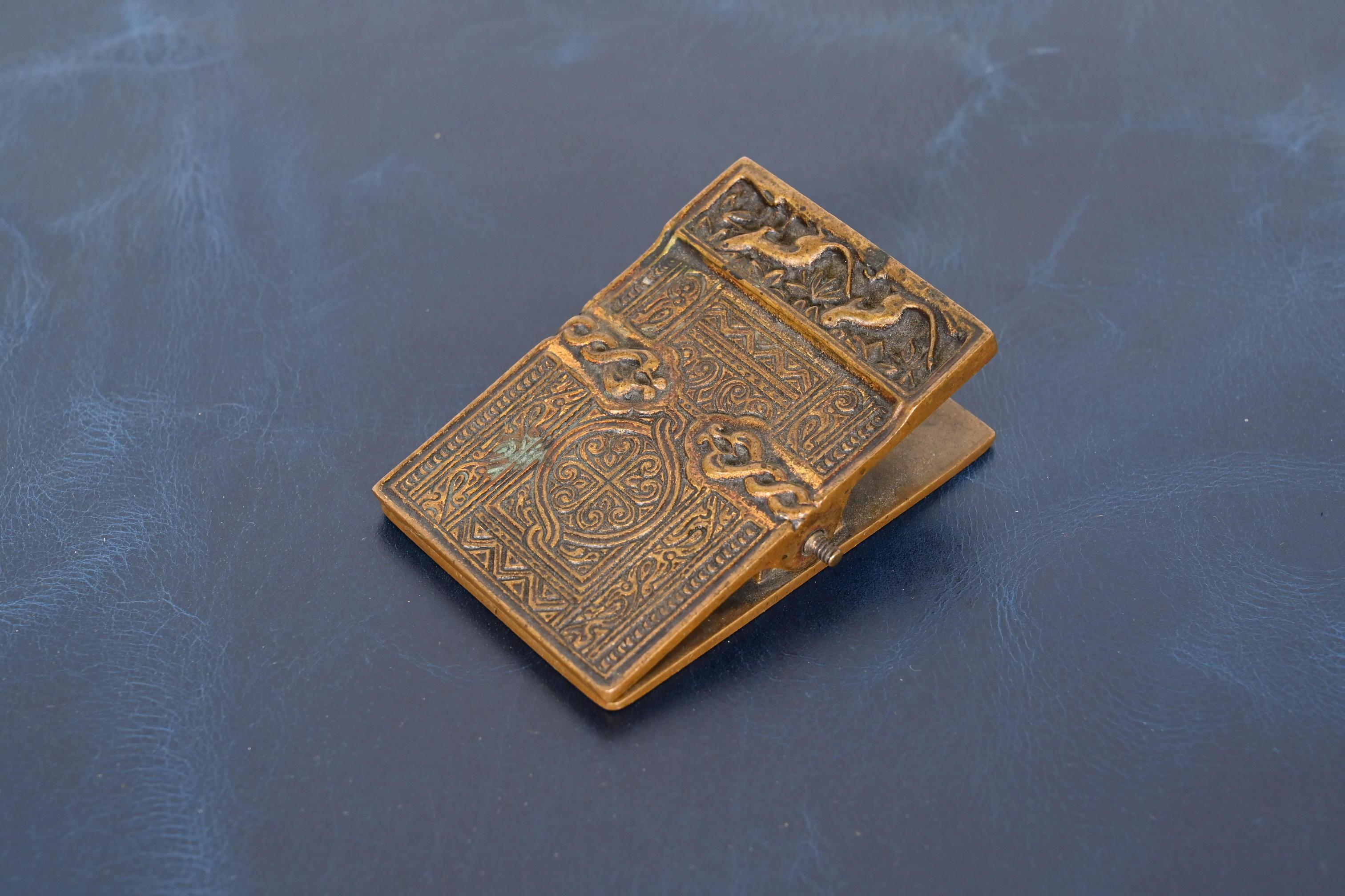 Art Deco Tiffany Studios New York Venetian Bronze Large Paper Clip, Circa 1910