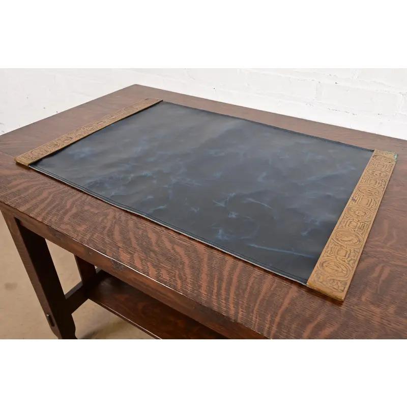 Tiffany Studios New York Zodiac Bronze-Blatter-Ende mit Leder-Schreibtisch-Blatter (amerikanisch) im Angebot