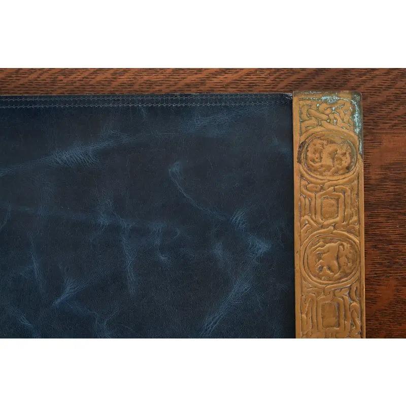 Tiffany Studios New York Zodiac Bronze-Blatter-Ende mit Leder-Schreibtisch-Blatter im Angebot 1
