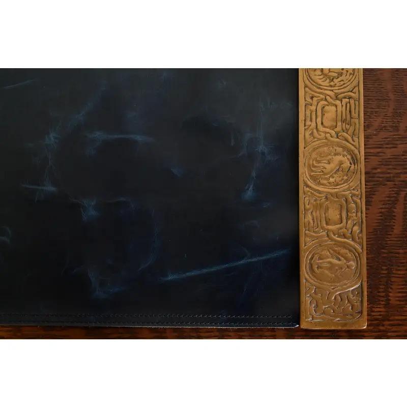 Tiffany Studios New York Zodiac Bronze-Blatter-Ende mit Leder-Schreibtisch-Blatter im Angebot 3