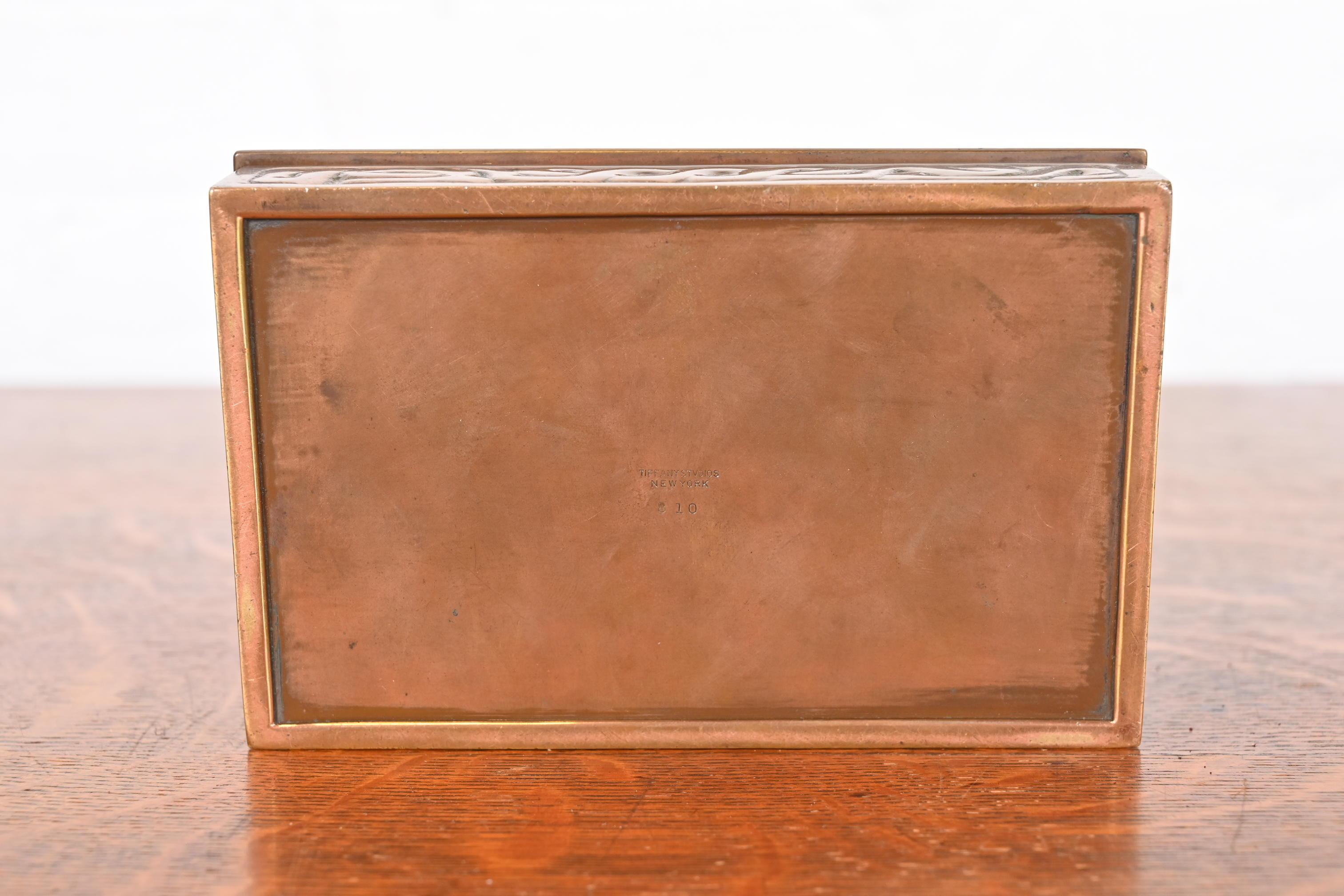 Tiffany Studios New York Zodiac Bronze Box im Angebot 10