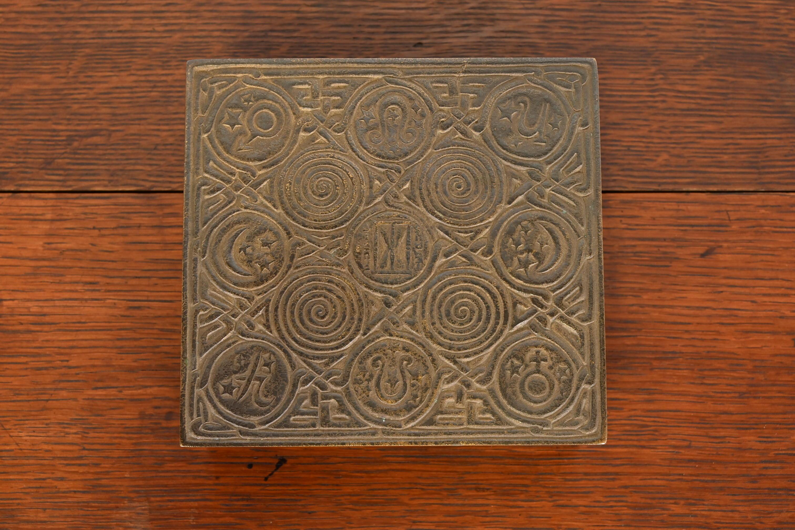 Tiffany Studios New York Zodiac Bronze Doré Cigar Box, Circa 1910 3