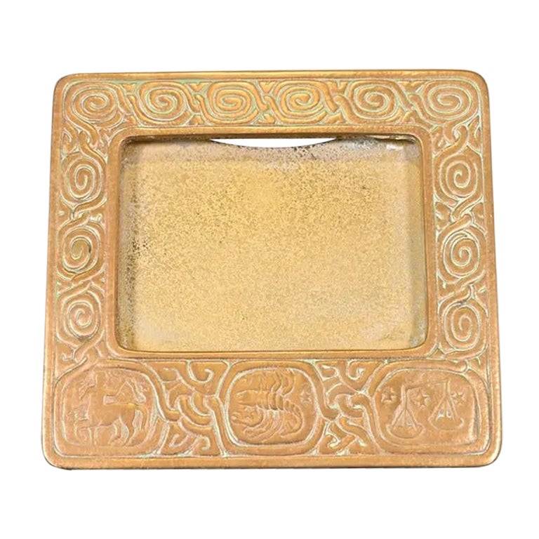 Tiffany Studios New York Zodiac Bronze Doré Tischkalender Halterung