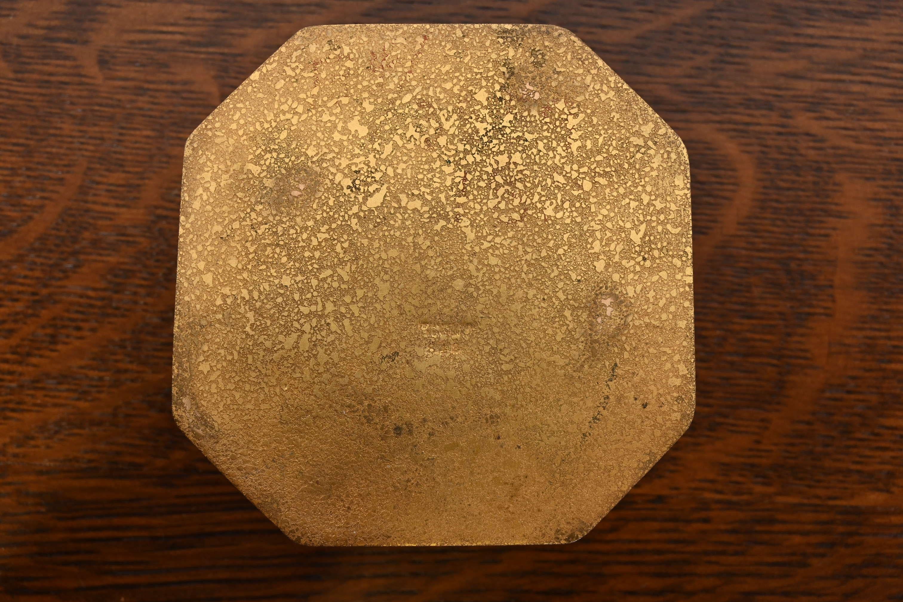 Encrier en bronze Zodiac Doré de Tiffany Studios New York en vente 3
