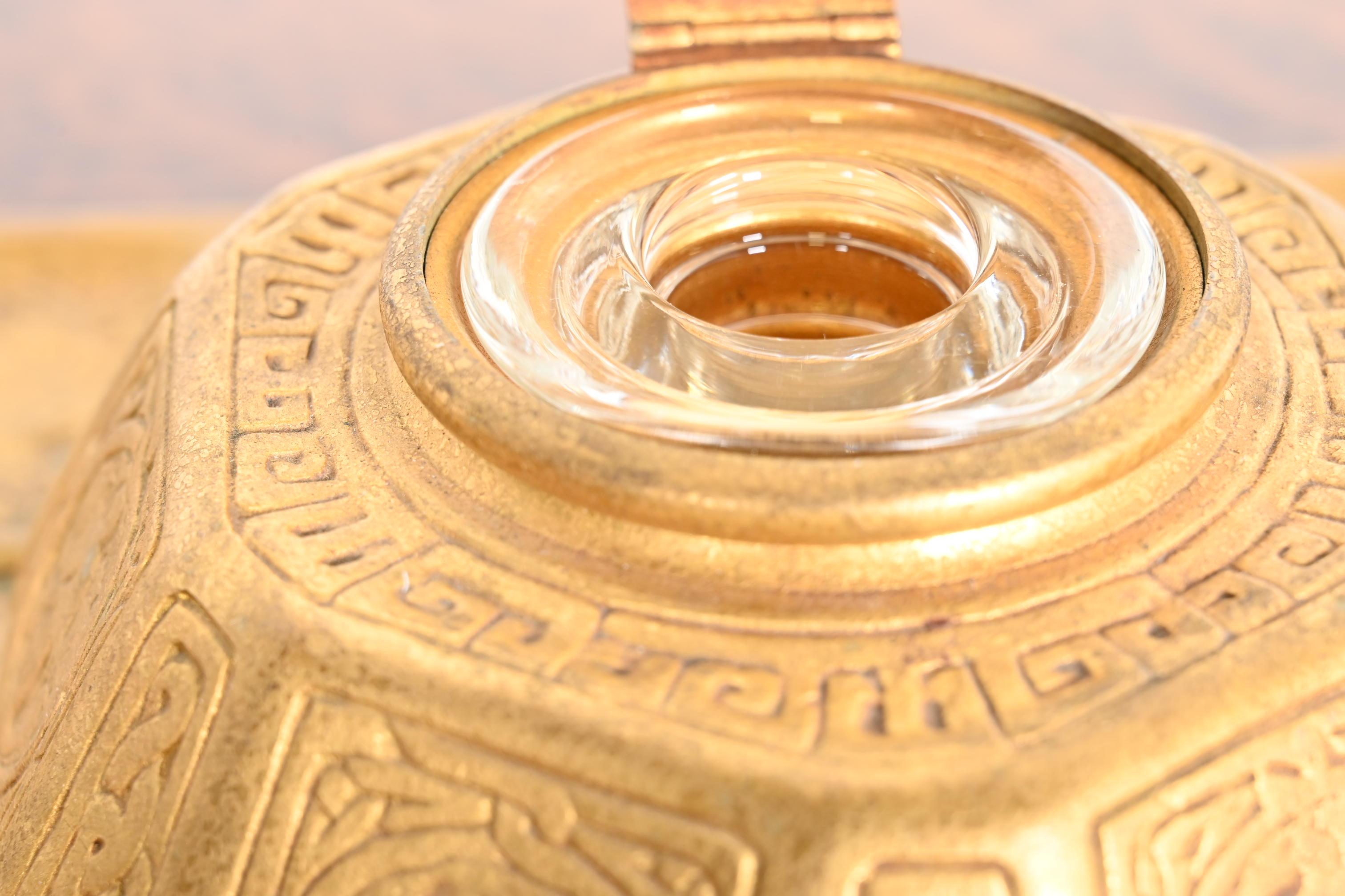 Tiffany Studios New York Zodiac Bronze Doré Partner's Inkwell mit Schreibtisch Tablett (20. Jahrhundert) im Angebot