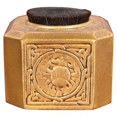 Pennello a penna Zodiac Bronze Doré di Tiffany Studios New York