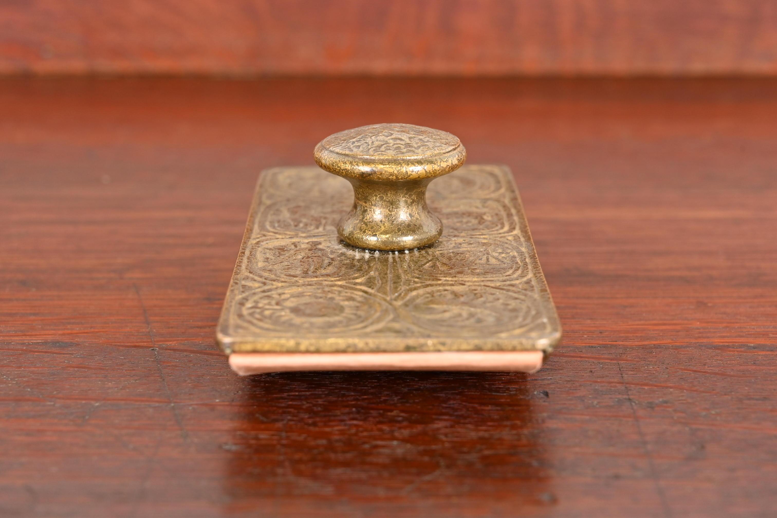 Tiffany Studios New York Zodiac Bronze Doré Rocker Blotter im Angebot 3