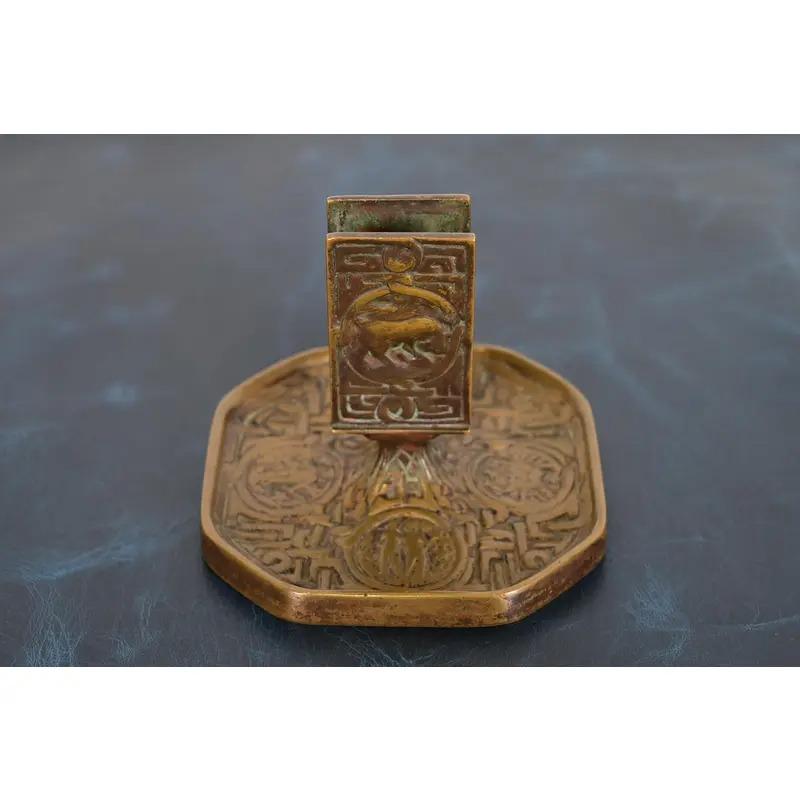 Tiffany Studios New York Zodiac Bronze Streichholzschachtel-Halter (amerikanisch) im Angebot