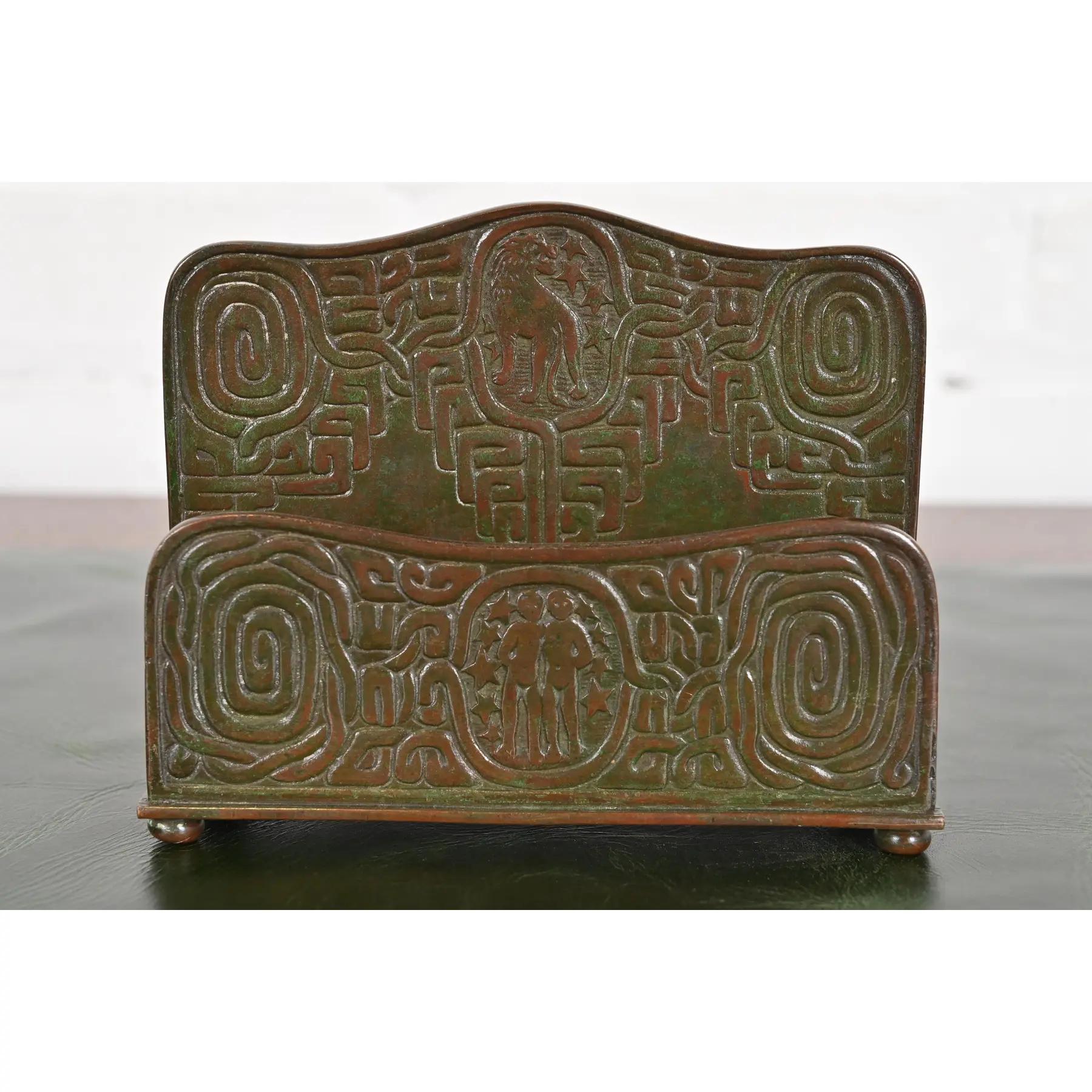 Tiffany Studios New York Zodiac Bronze Neun-teiliges Schreibtisch-Set, CIRCA 1910 im Angebot 2