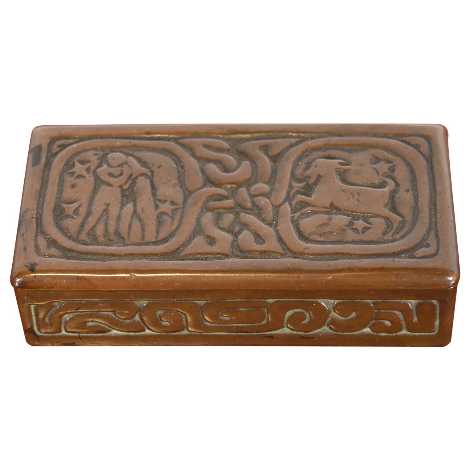 Studio A di Tiffany Studios New York Zodiac Bronze Stamp Box