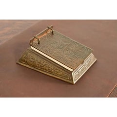Tiffany Studios New York Zodiac Pattern Bronze Tischkalender oder Memo Pad-Halter