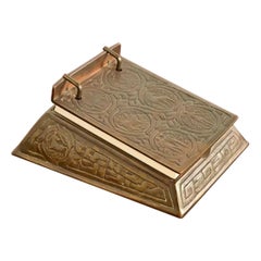 Tiffany Studios New York Zodiac Pattern Bronze Tischkalender oder Memo Pad-Halter