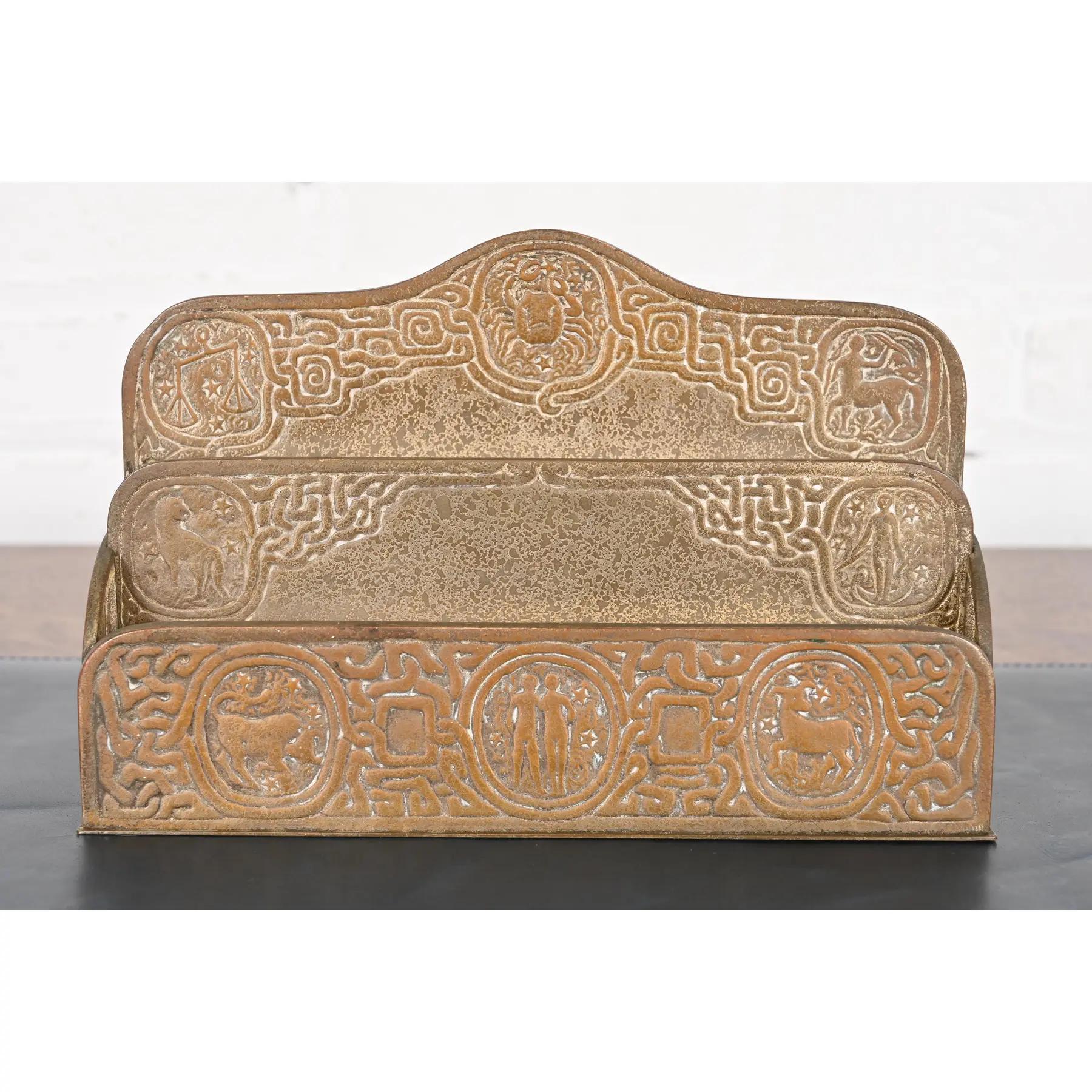 Americano Tiffany Studios New York Zodiac Pattern Porta lettere in bronzo Doré in vendita