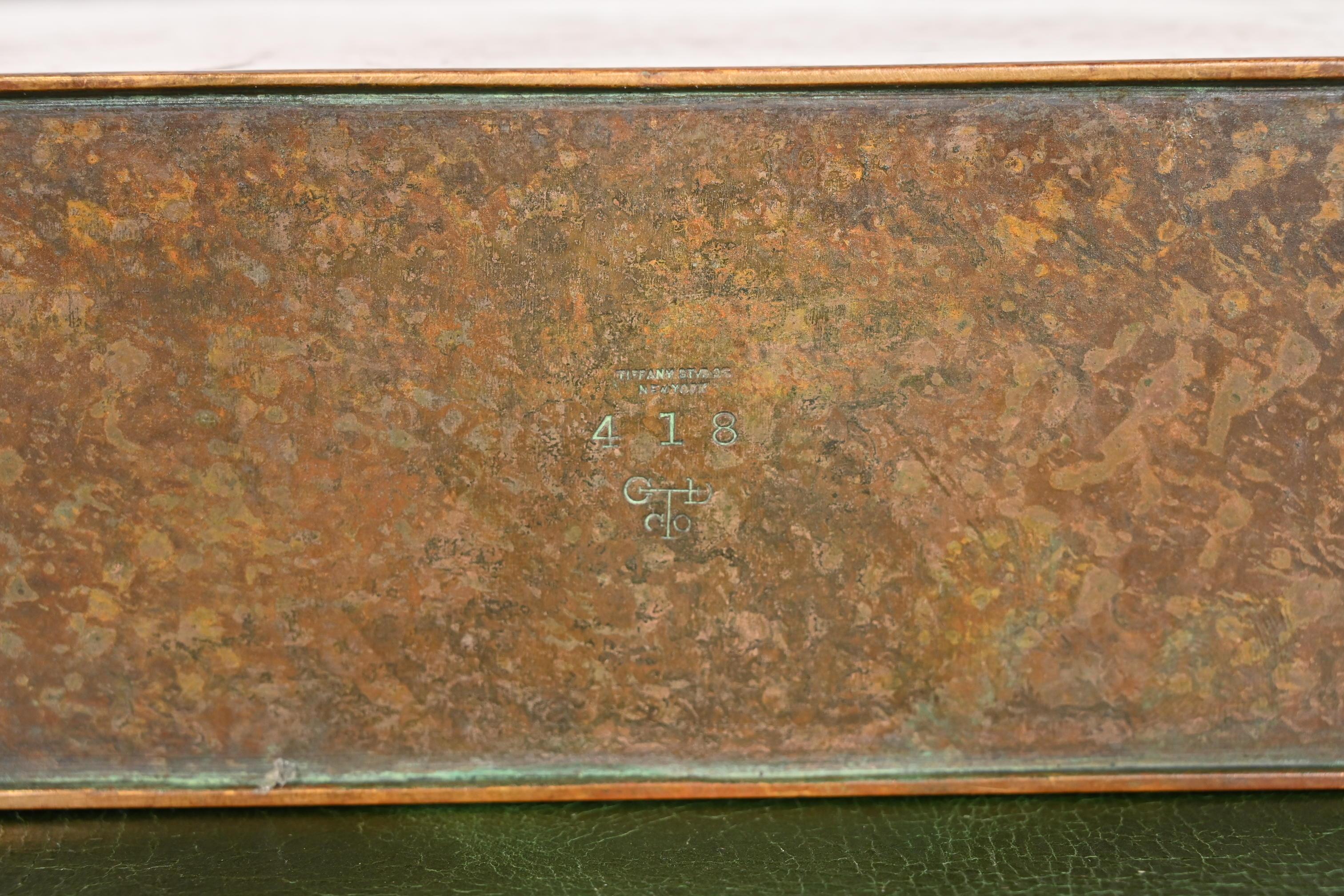 Tiffany Studios New York Zodiac Pattern Portalettere in bronzo in vendita 4