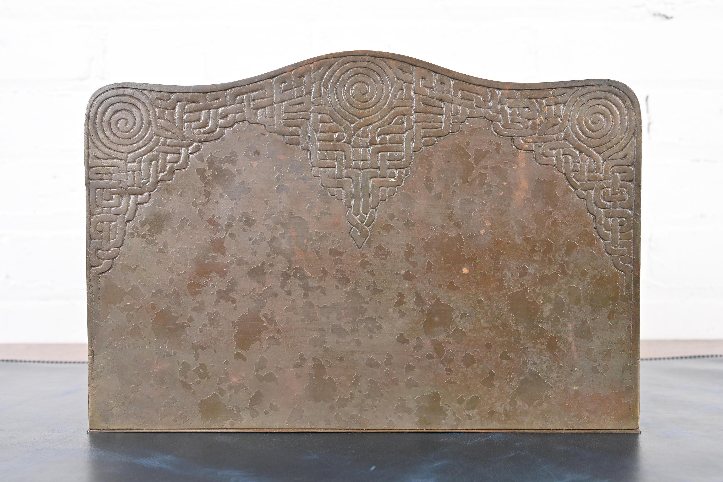 Bronzo Tiffany Studios New York Zodiac Pattern Portalettere in bronzo in vendita