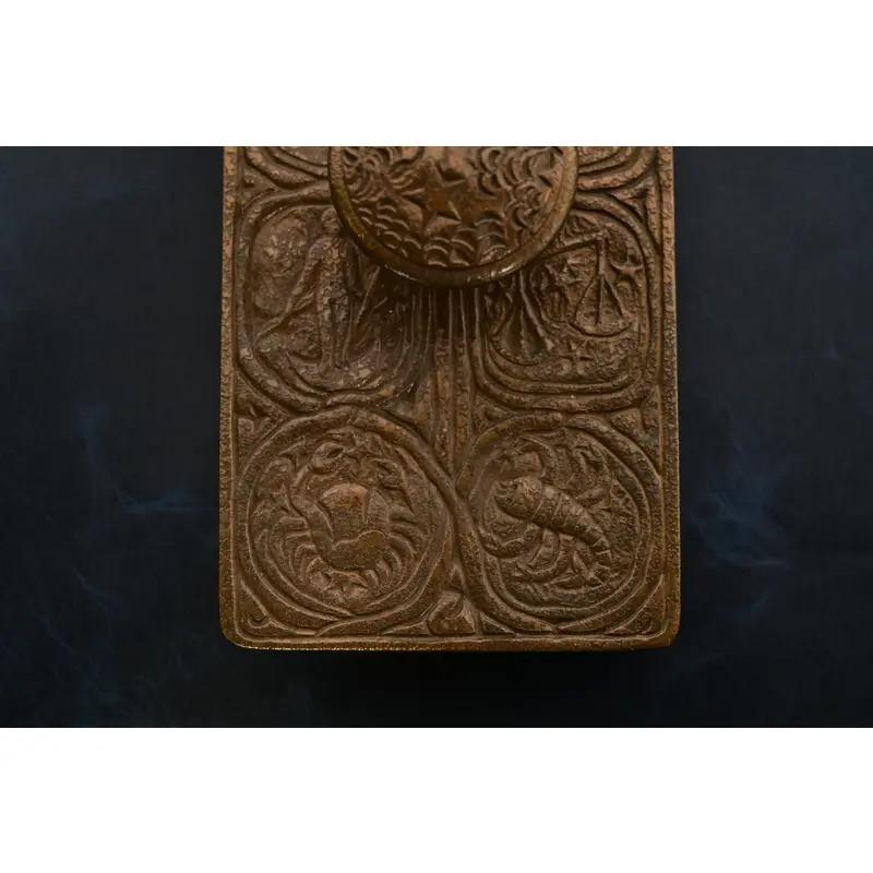 Tiffany Studios New York Zodiac Muster Bronze Rocker Blotter im Angebot 4