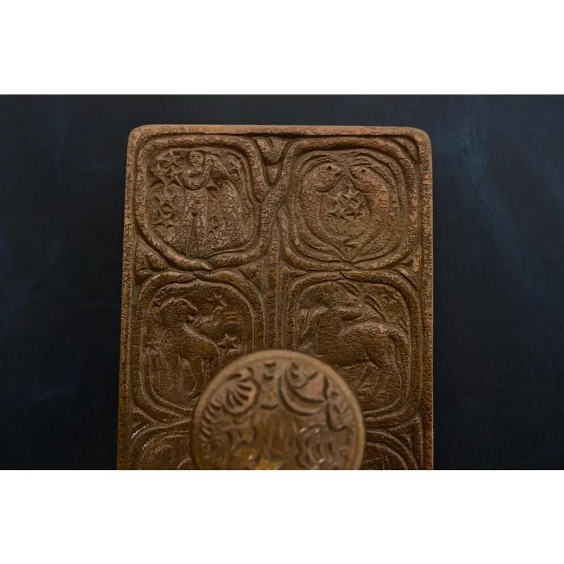 Tiffany Studios New York Zodiac Muster Bronze Rocker Blotter im Angebot 2