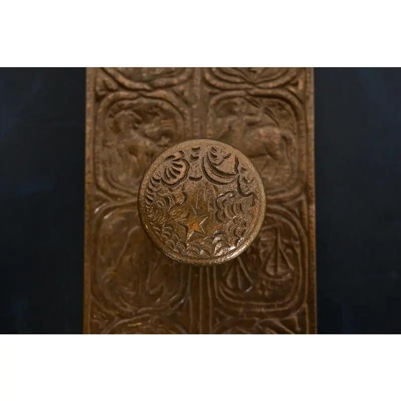 Tiffany Studios New York Zodiac Muster Bronze Rocker Blotter im Angebot 3