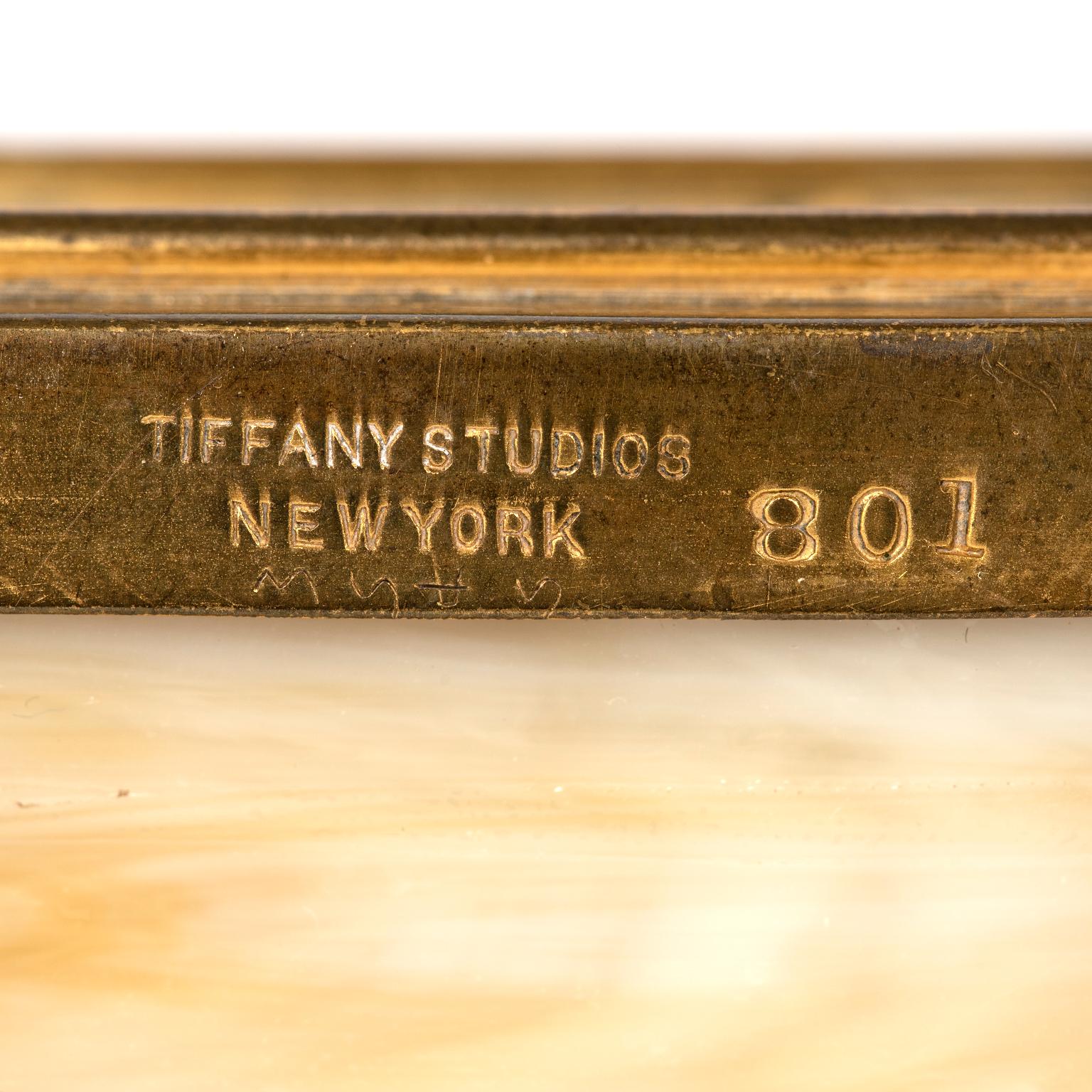 Tiffany Studios NY 801 Pine Needle Stamp Box For Sale 3