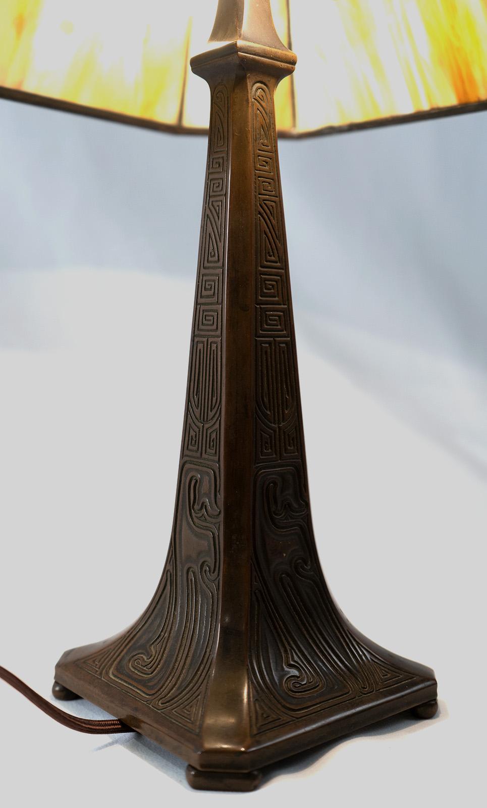 20th Century Tiffany Studios Oriental Pattern Table Lamp For Sale