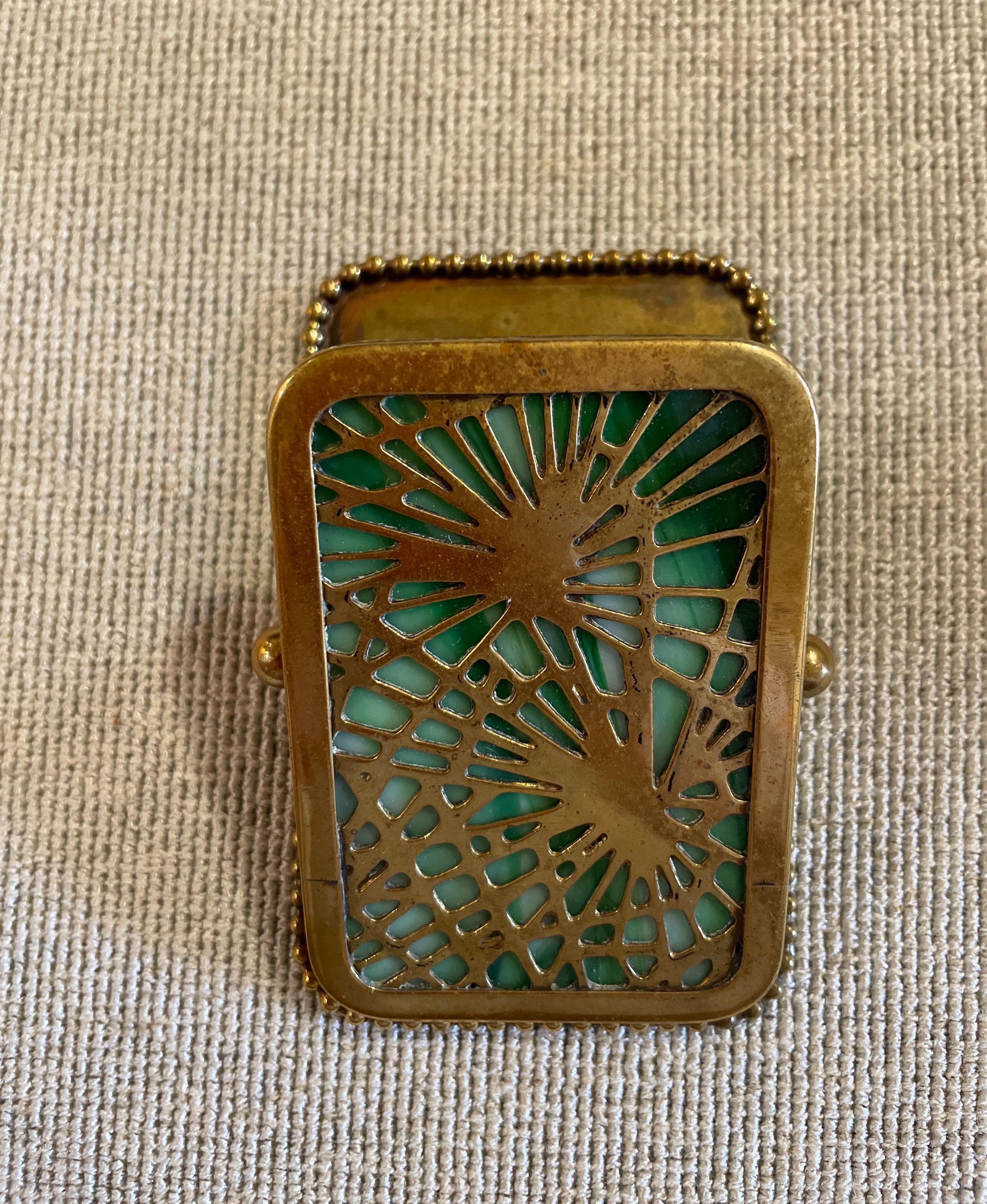 Tiffany Studios Pine Needle Bronze Doré und Schlacke Seven-Piece Desk Set im Zustand „Gut“ im Angebot in Northport, MI
