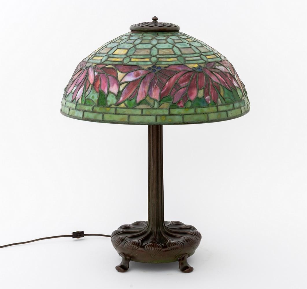 Tiffany Studios Poinsettia Tischlampe im Angebot 4