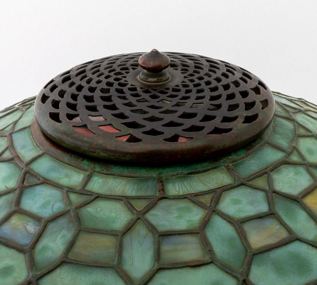 Tiffany Studios Poinsettia Tischlampe im Angebot 5