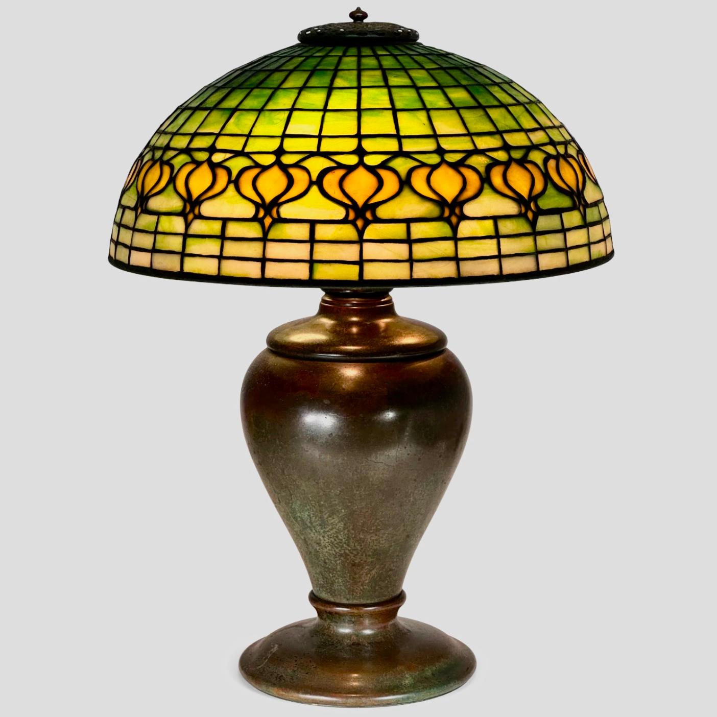 Art Nouveau Tiffany Studios Pomegranate Table Lamp For Sale