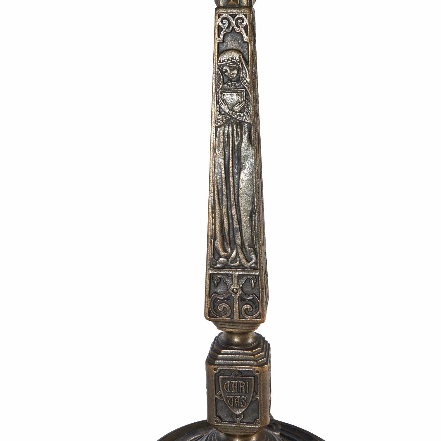 Tiffany Studios Rare lampe de table Empire Jewel en vente 4