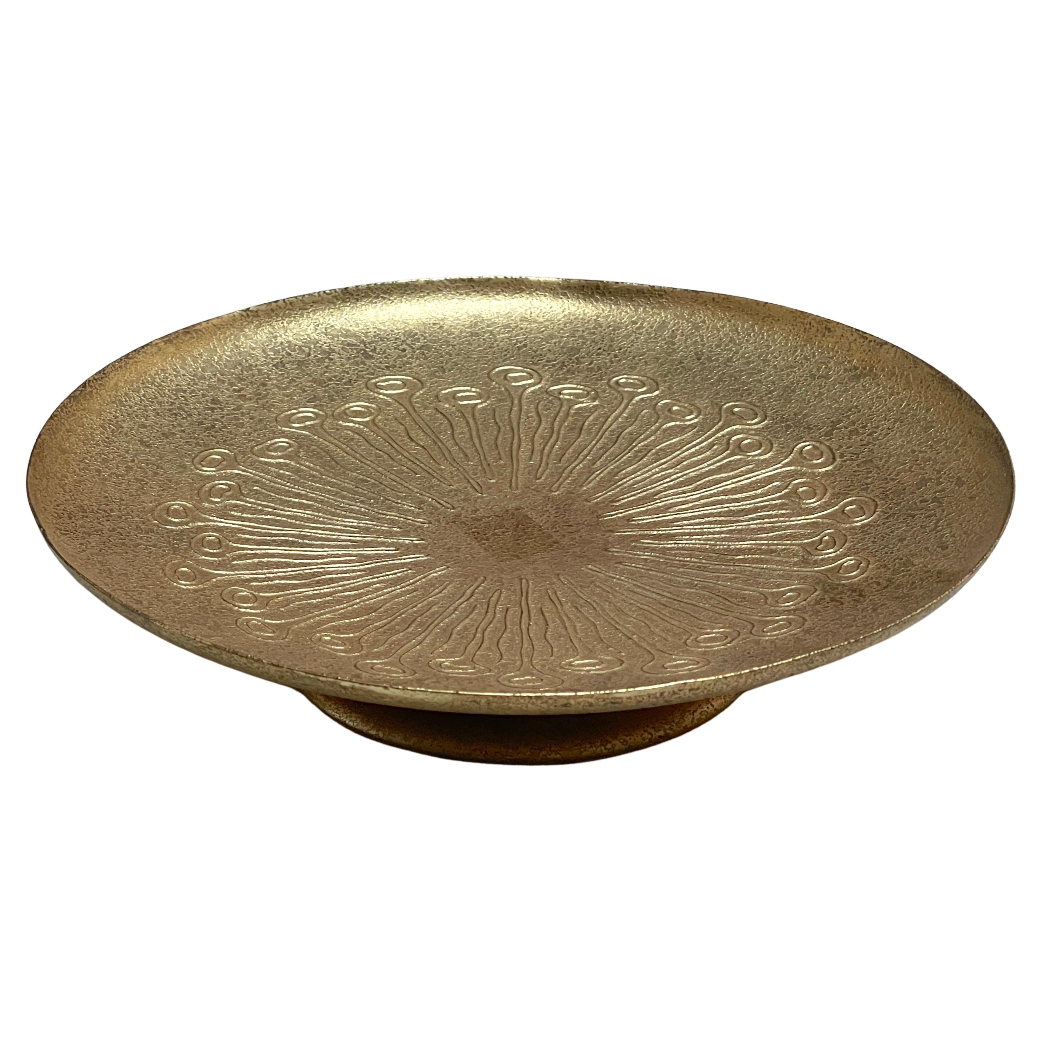 Tiffany Studios 'Sea Anemone ' Gilt Bronze Compote /Tazza New York #1732
USA, circa 1910

A truly unique work by Tiffany Studios, NY, shape # 1732
The circular gilt bronze raised dish is decorated with a center of raised bronze relief of what