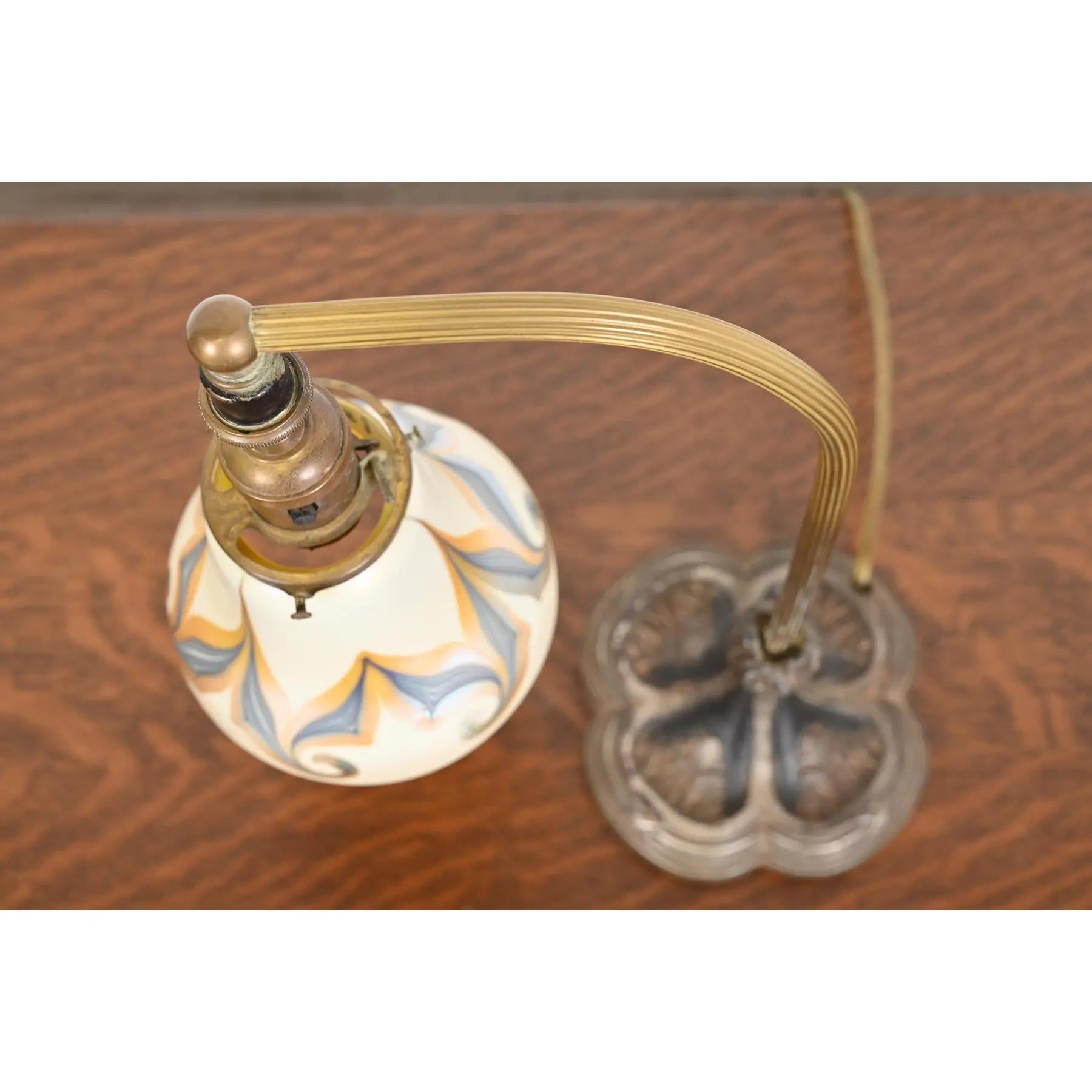 Tiffany Studios Style Antique Art Nouveau Desk Lamp With Quezal Art Glass Shade For Sale 2