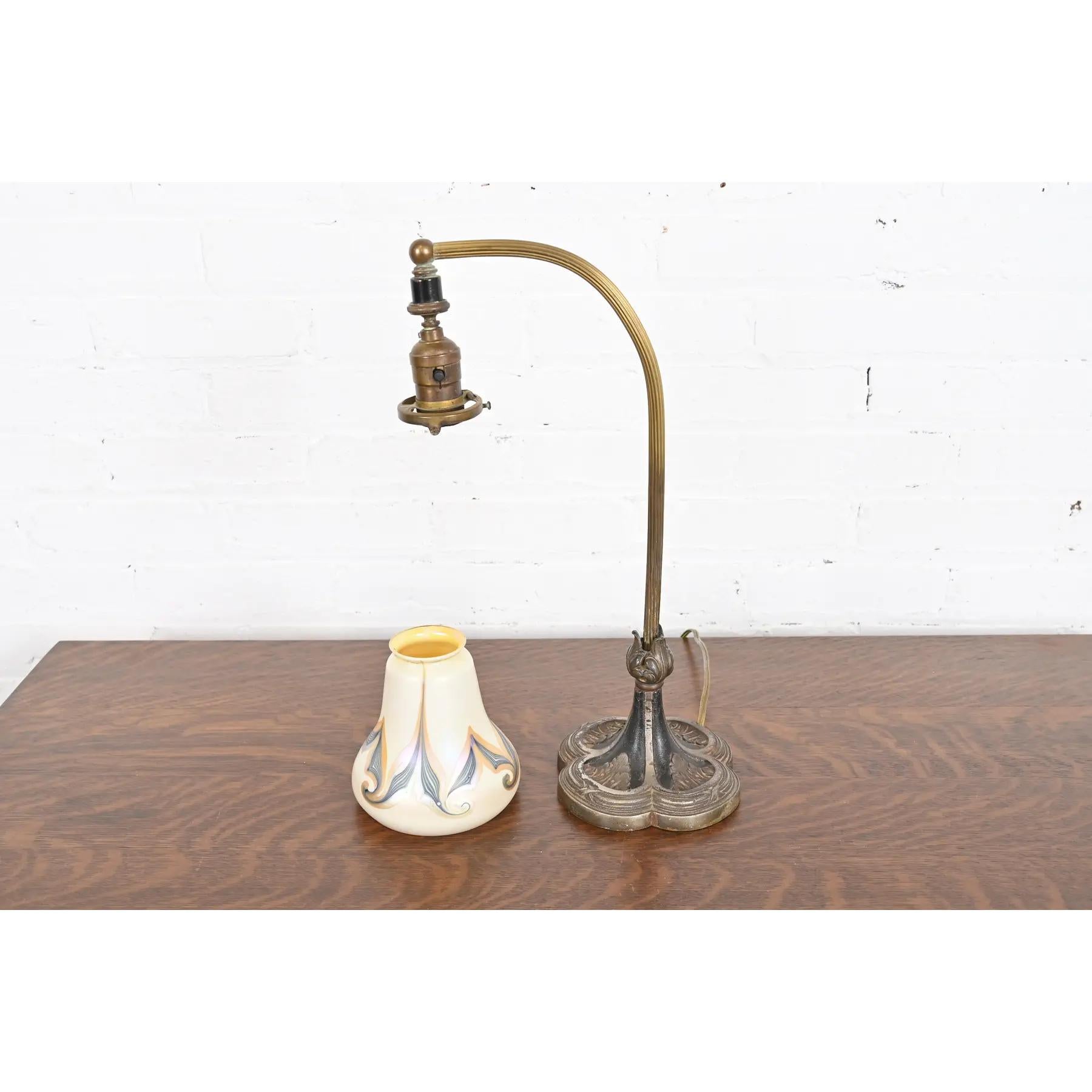 Tiffany Studios Style Antique Art Nouveau Desk Lamp With Quezal Art Glass Shade For Sale 3