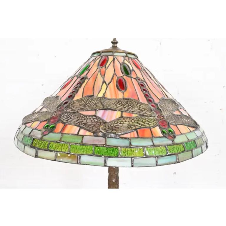 20th Century Tiffany Studios Style Arts & Crafts Bronze Table Lamp With Dragonfly Shade For Sale