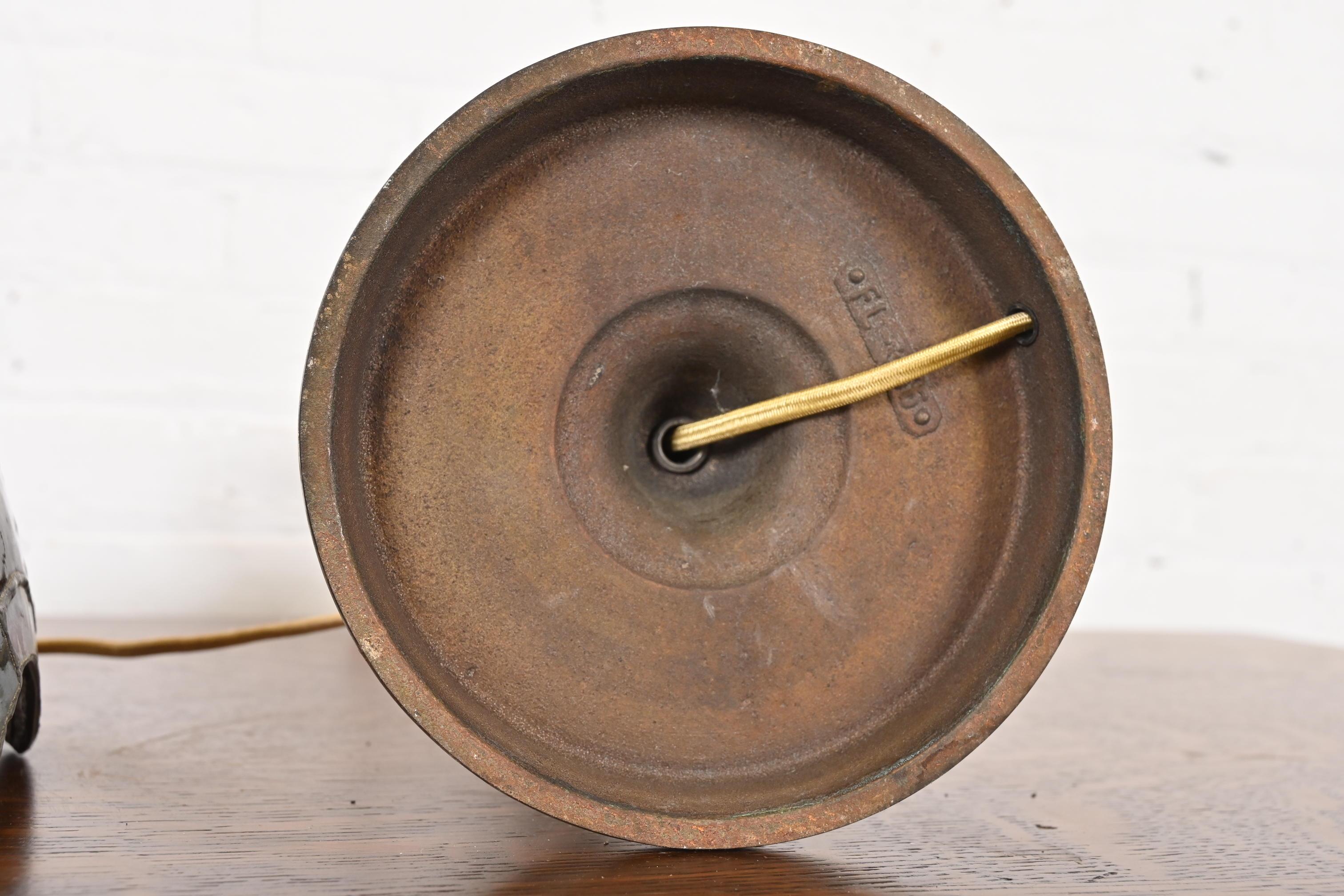 Lámpara de sobremesa de bronce estilo Arts & Crafts Tiffany Studios con pantalla de vidrieras en venta 4