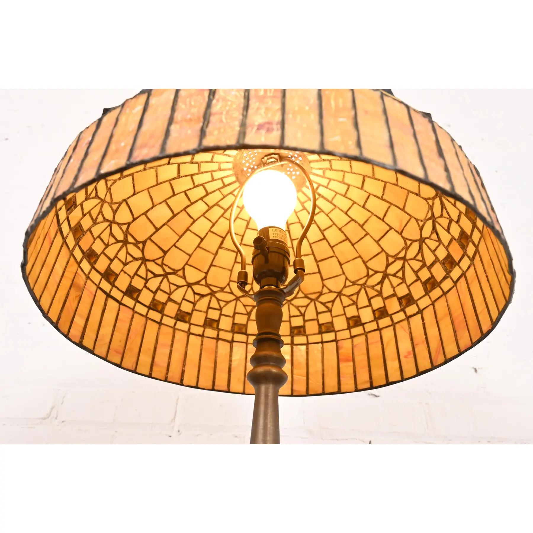 20th Century Tiffany Studios Style Arts & Crafts Table Lamp With Jeweled Caramel Glass Shade For Sale