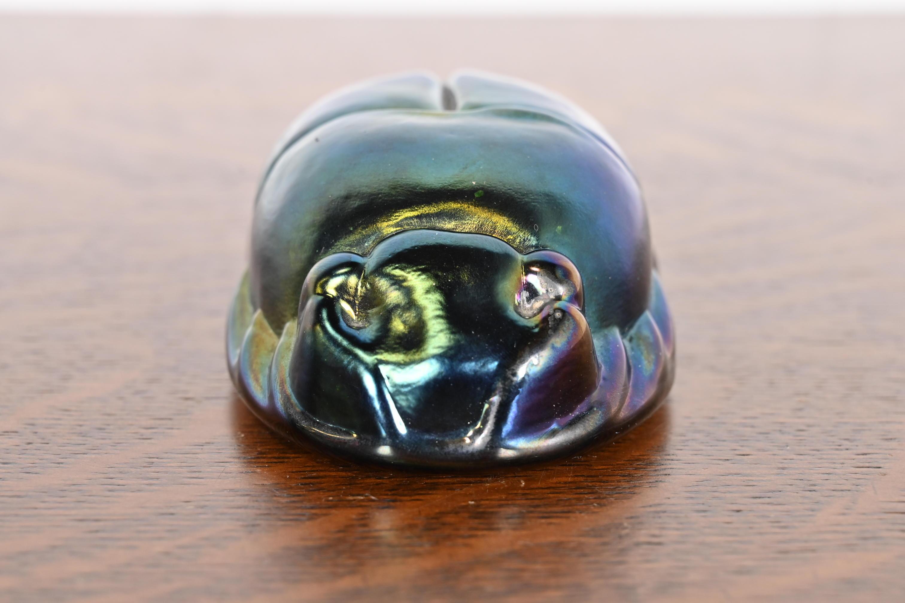 Tiffany Studios Style Iridescent Favrile Glass Scarab Paperweight In Good Condition For Sale In South Bend, IN