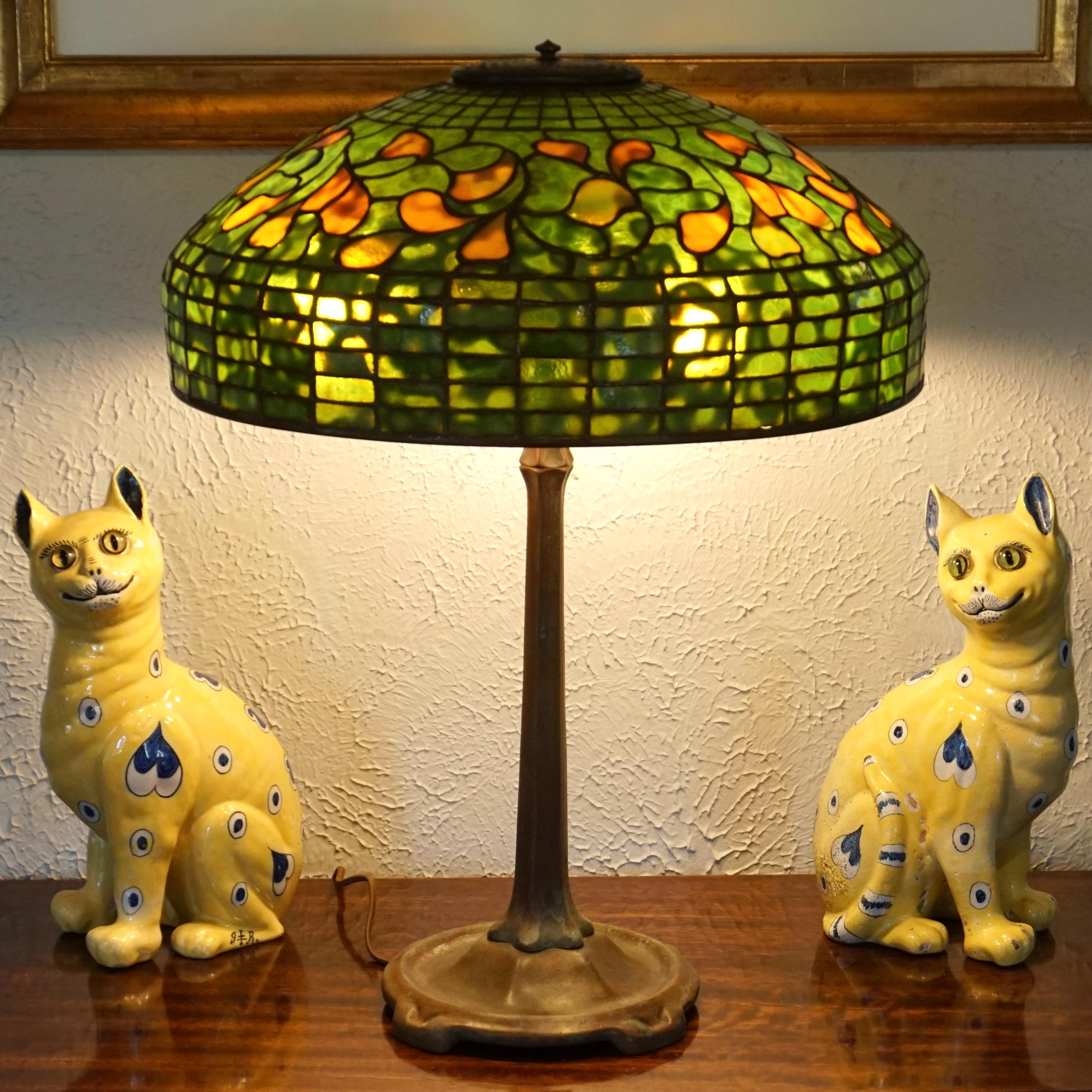 Tiffany Studios Swirling Lemon Leaf Table Lamp For Sale 5