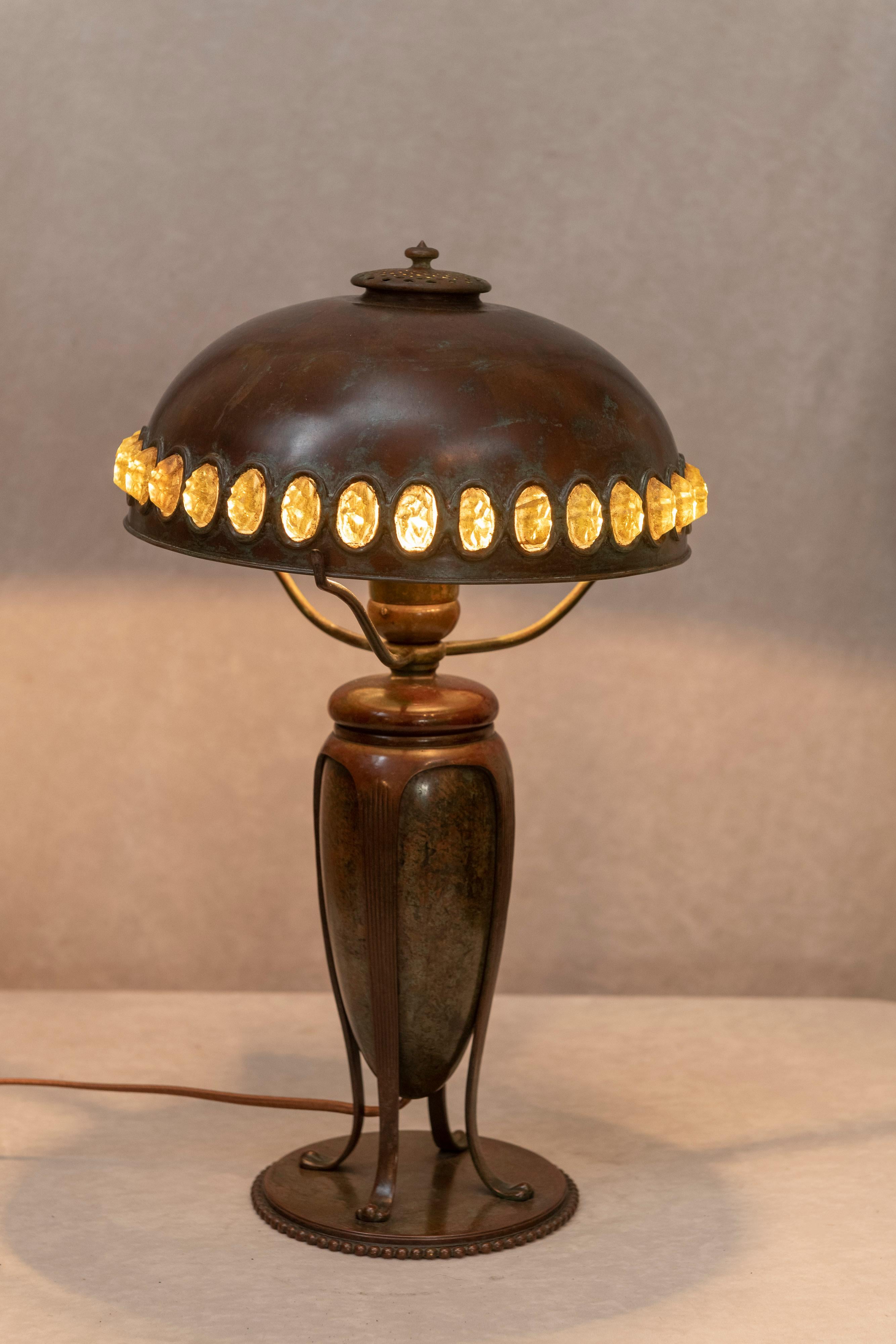 1905 tiffany lamp