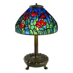 Antique Tiffany Studios "Tulip" Table Lamp