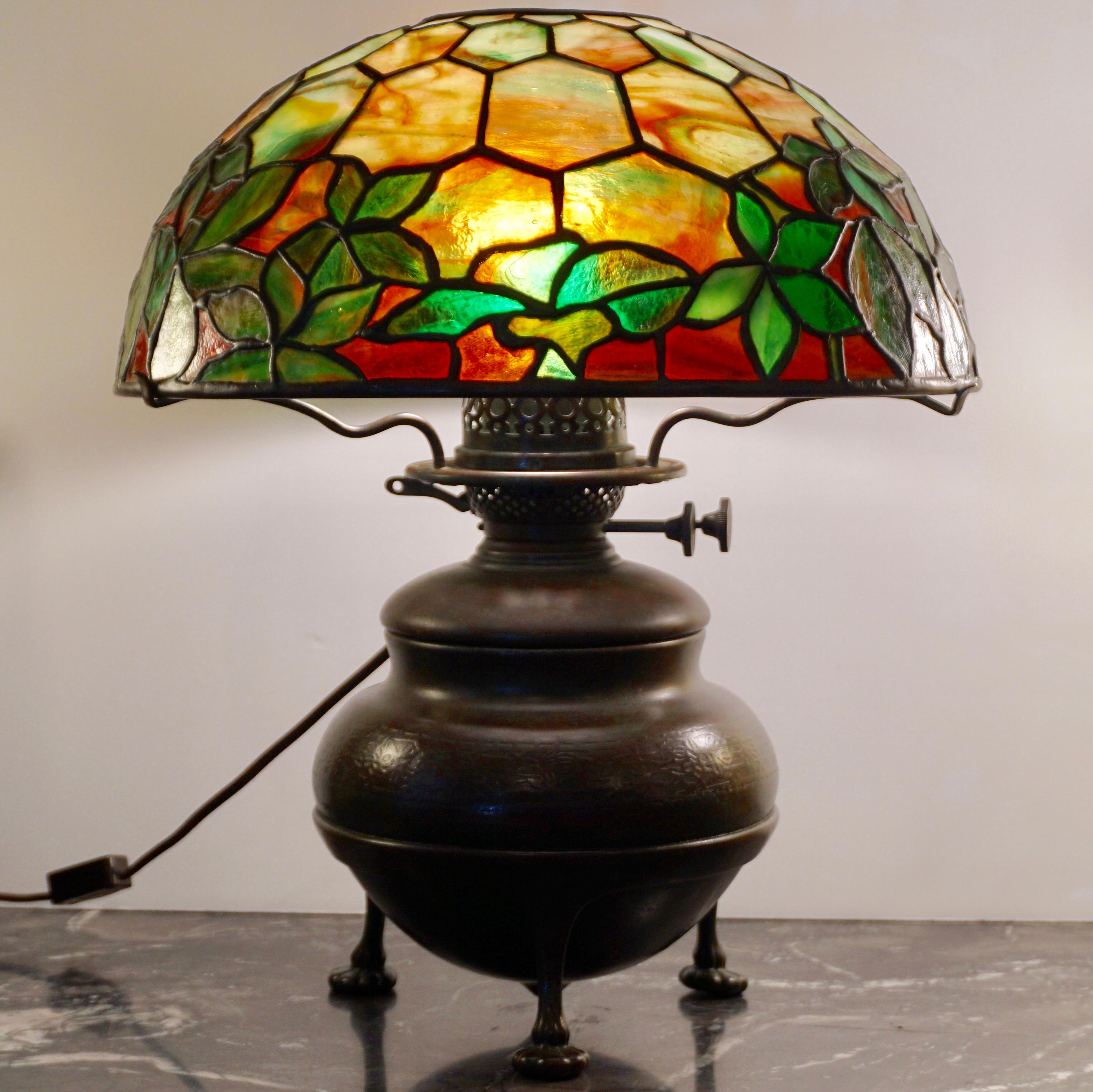American Tiffany Studios Woodbine Stained Glass Table Lamp