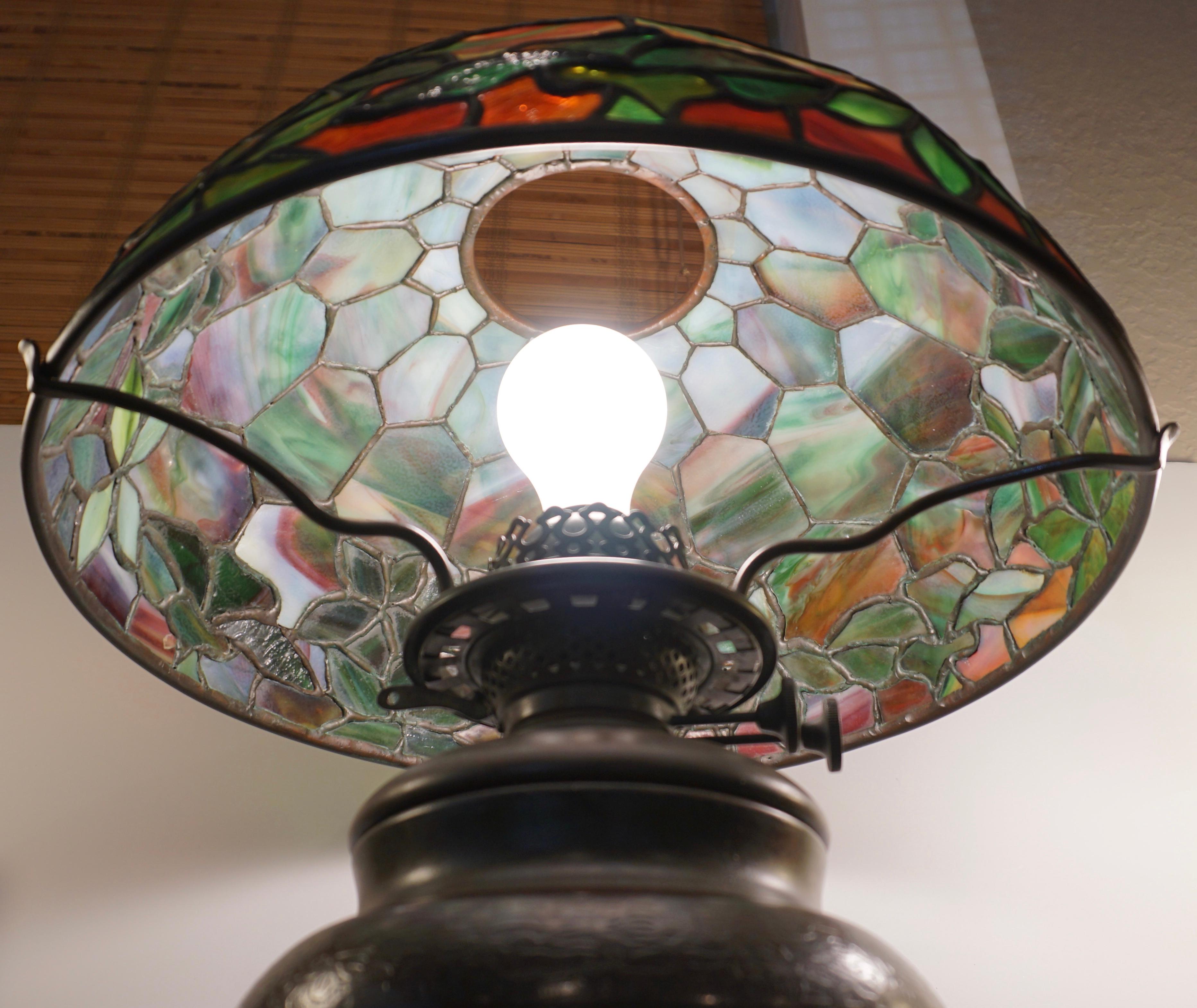 Cast Tiffany Studios Woodbine Stained Glass Table Lamp