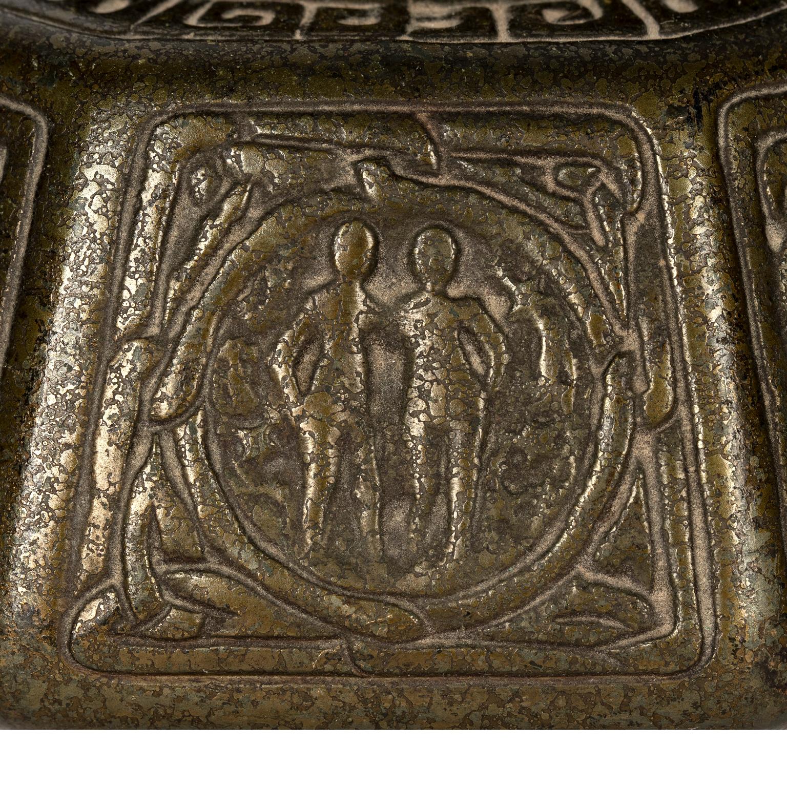 Tiffany Studios Zodiac Inkwell In Good Condition In Toronto, ON